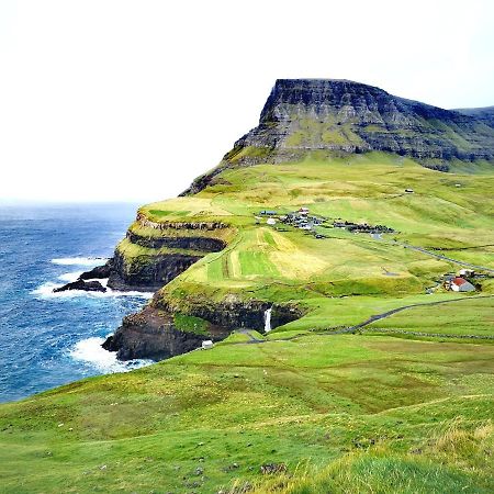 Gasadalur Apartments @ World Famous Waterfall Exteriör bild